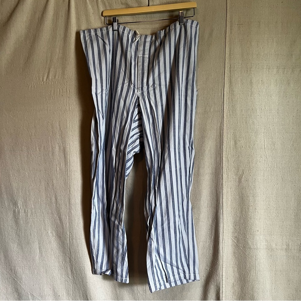 Vintage Pajama Set - Picture 7 of 9